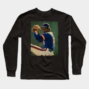 Dwight Gooden in New York Mets Long Sleeve T-Shirt